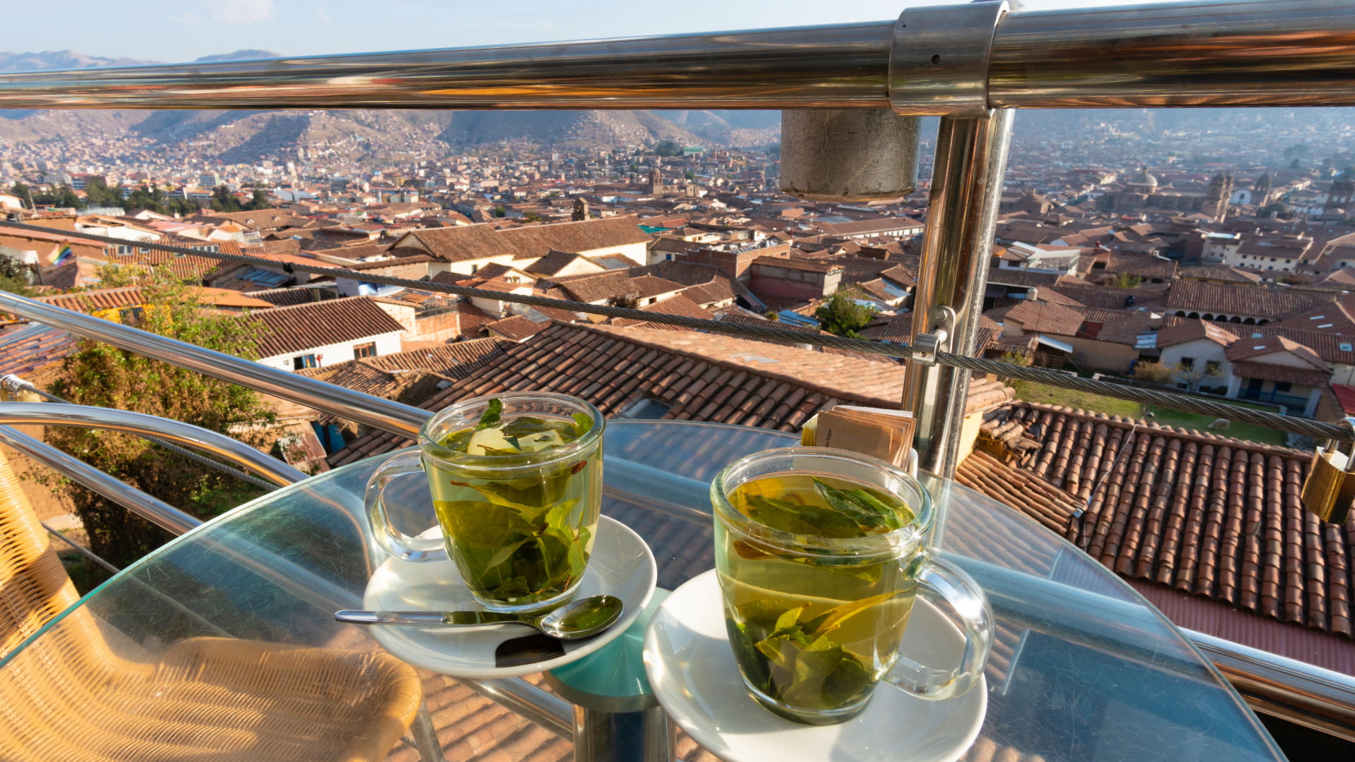 Coca Leaf Tea in Peru: A Natural Boost for Altitude and Culture