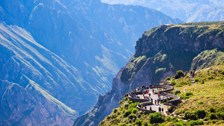 Colca Canyon Luxury Guide: Exploring Arequipa & Condors