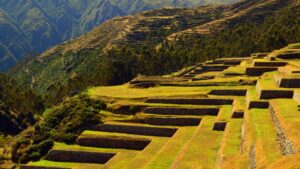 Biking over the Sacred Valley