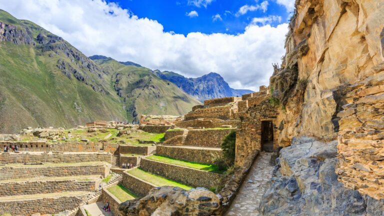Sacred Valley: A one-day tour of Pisac and Ollantaytambo archeological sites